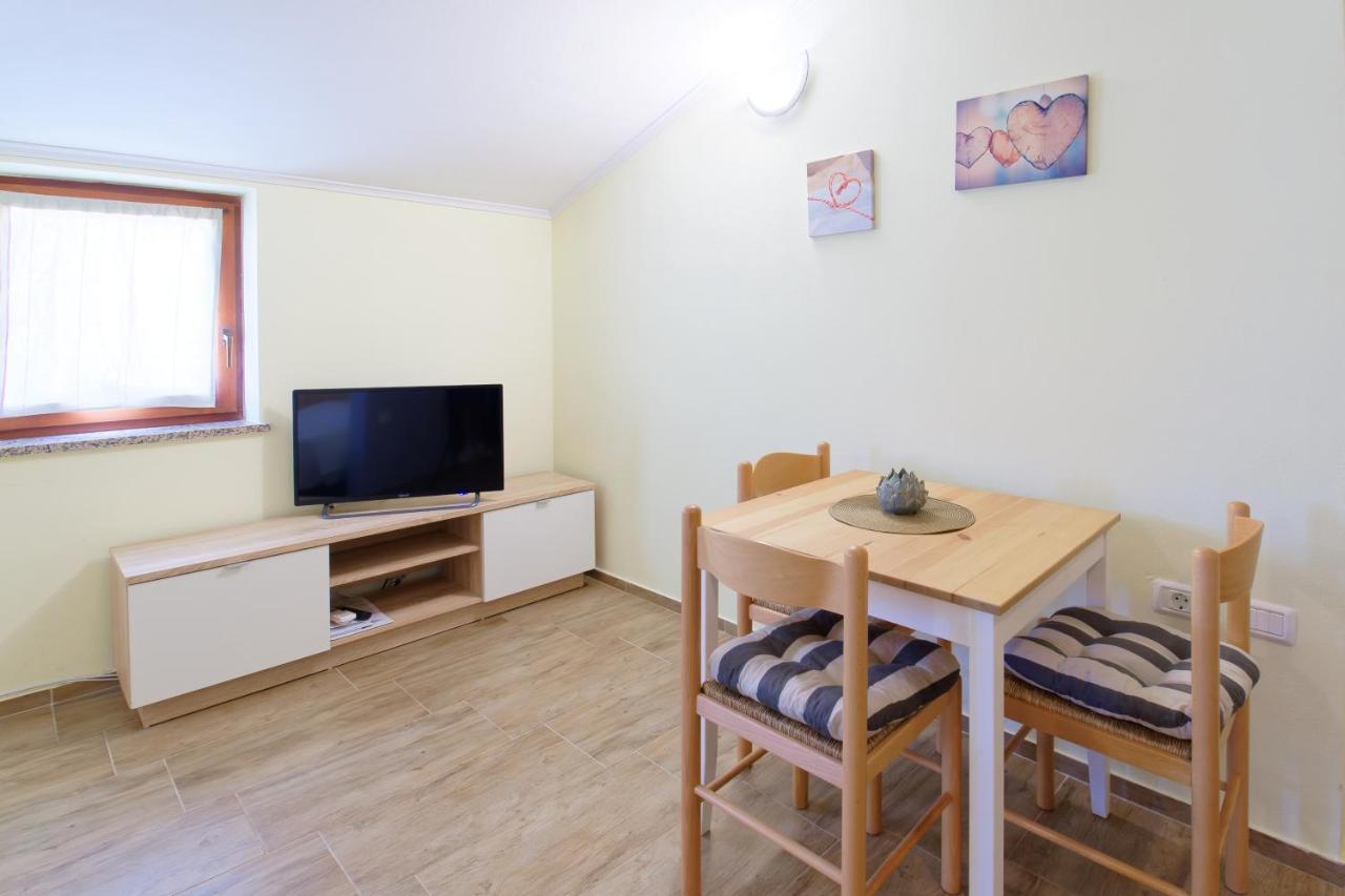 Plovanija Apartments Belvedere By Rent Istria מראה חיצוני תמונה