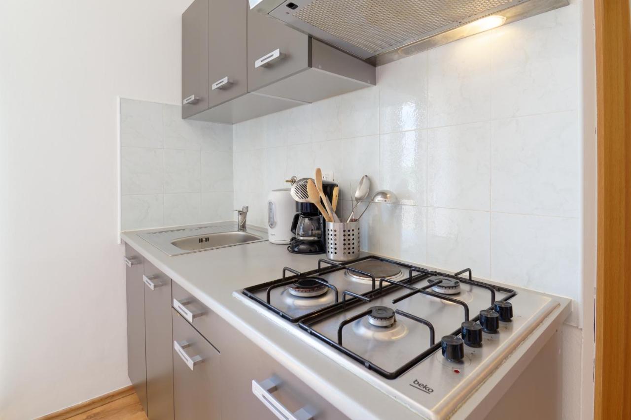 Plovanija Apartments Belvedere By Rent Istria מראה חיצוני תמונה