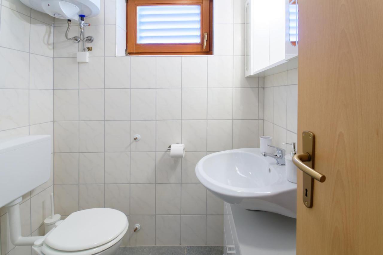 Plovanija Apartments Belvedere By Rent Istria מראה חיצוני תמונה