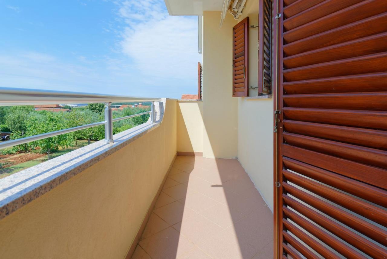 Plovanija Apartments Belvedere By Rent Istria מראה חיצוני תמונה